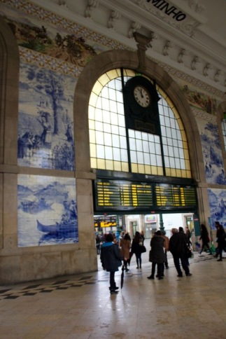 São Bento Train Station, Azulejos Tiles